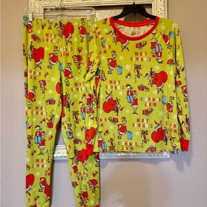 Dr. Seuss Merry Grinchmas Pajama Set - Green and Red